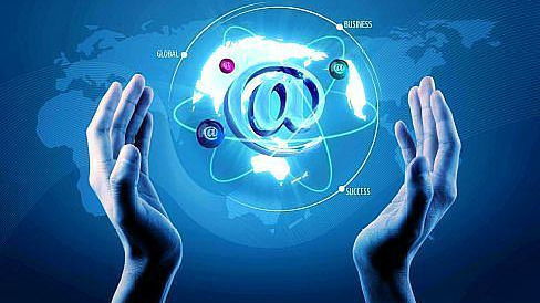 物聯(lián)網(wǎng)技術(shù)研發(fā) 連接未來的黃金專業(yè)，本專科共筑就業(yè)新高地