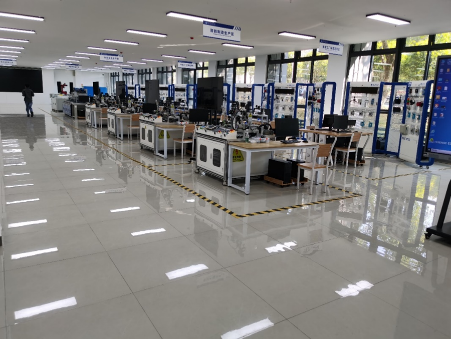 重慶工程職業(yè)技術(shù)學(xué)院大數(shù)據(jù)與物聯(lián)網(wǎng)學(xué)院 物聯(lián)網(wǎng)技術(shù)研發(fā)與應(yīng)用探索